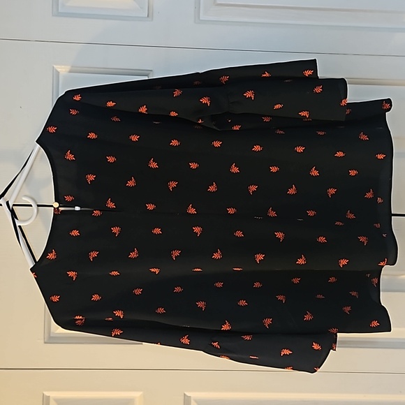 Alfred Sung navy blue blouse with red leaf detailing extra large - Picture 3 of 4